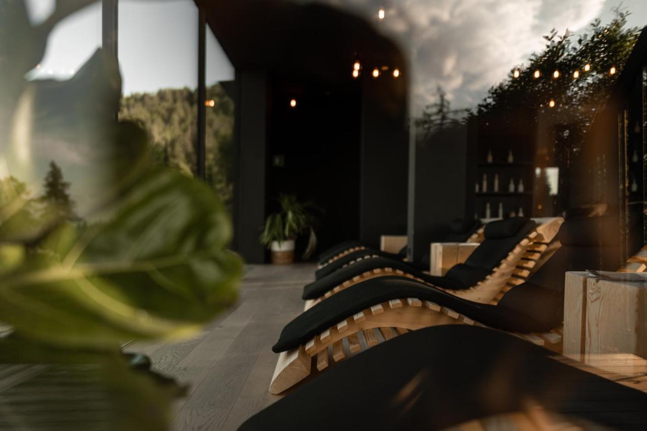Hotel Luxury Pfoesl 4*